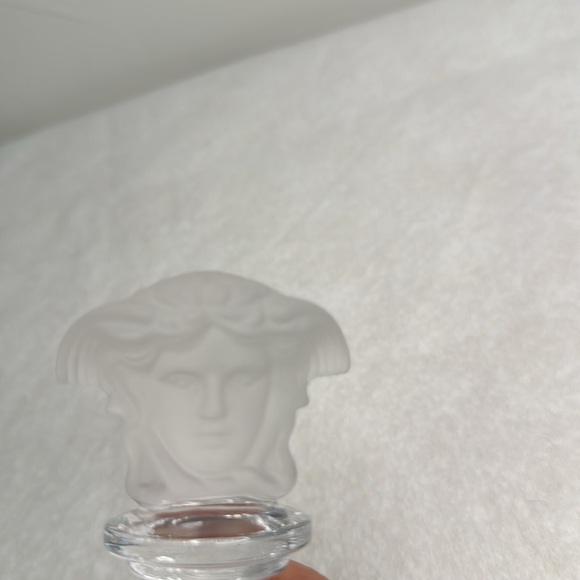 VERSACE FROSTED CLEAR MEDUSA HEAD CRYSTAL BOTTLE STOPPER ROSENTHAL - Picture 4 of 7